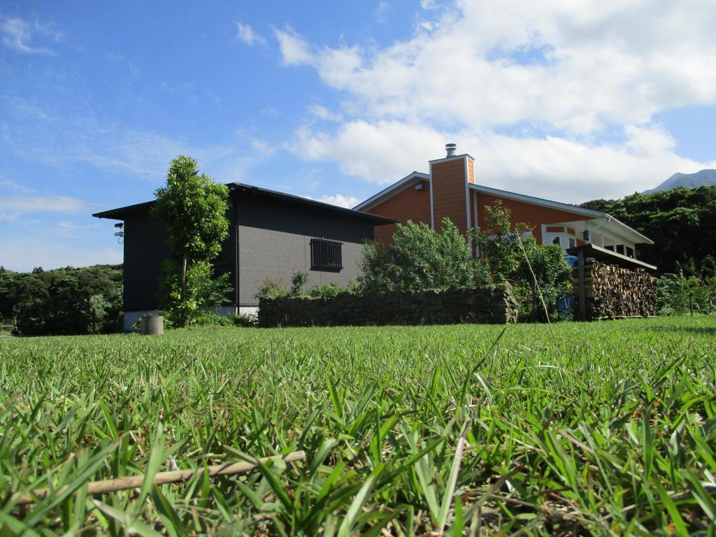 Cottage Orange House Yakushima Yakushima  Exteriör bild