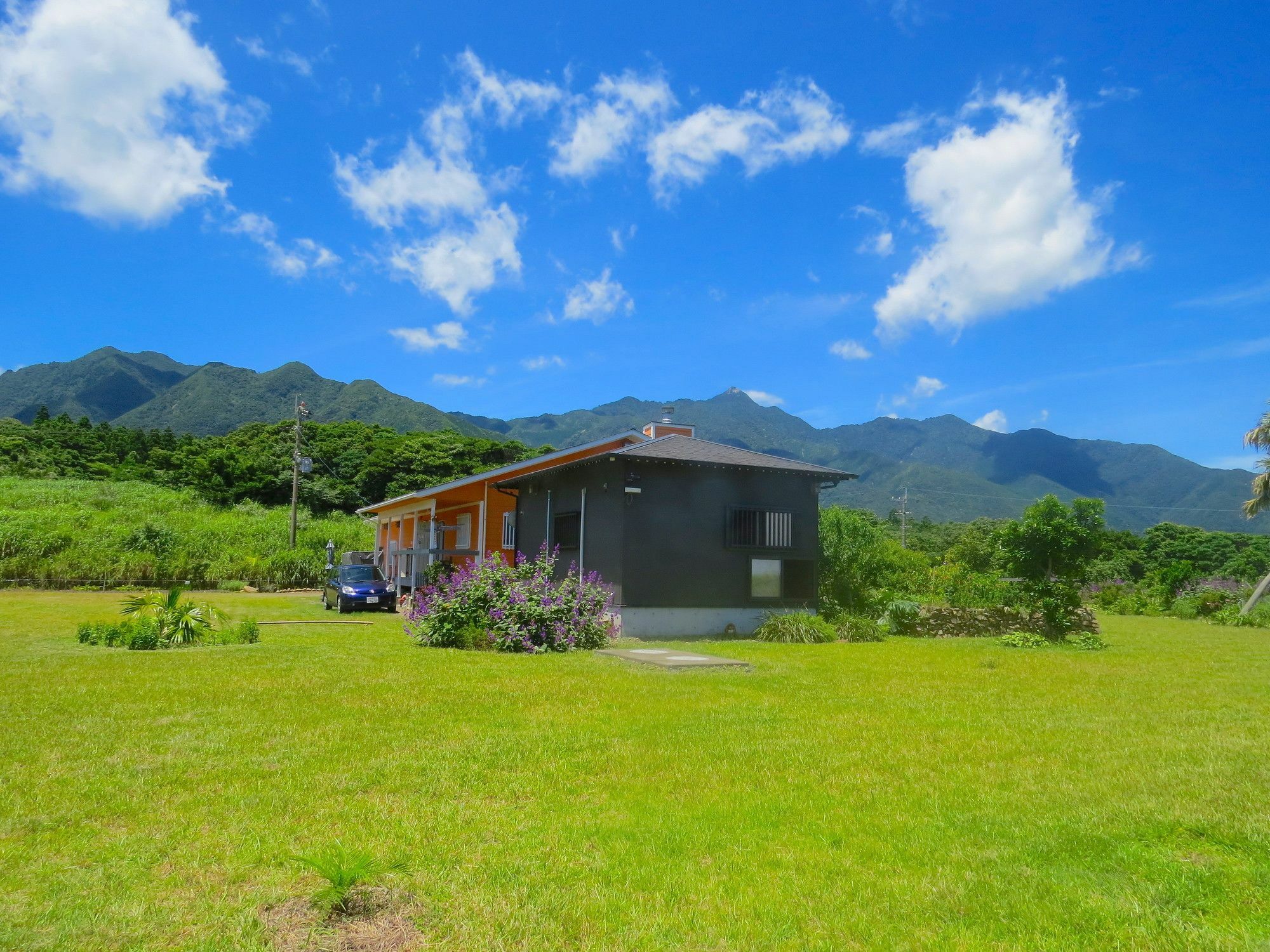 Cottage Orange House Yakushima Yakushima  Exteriör bild